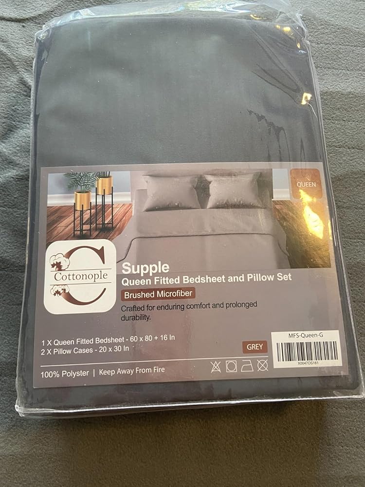 Cottonople 3 Piece Queen Fitted Sheet Set-120GSM Brushed Microfiber White Queen Bed Sheets(60Inx80In+16in) with 2 Pillowcases-Ultra Soft Breathable Bottom Sheet- Hypoallergenic Fade Resistant Bedding