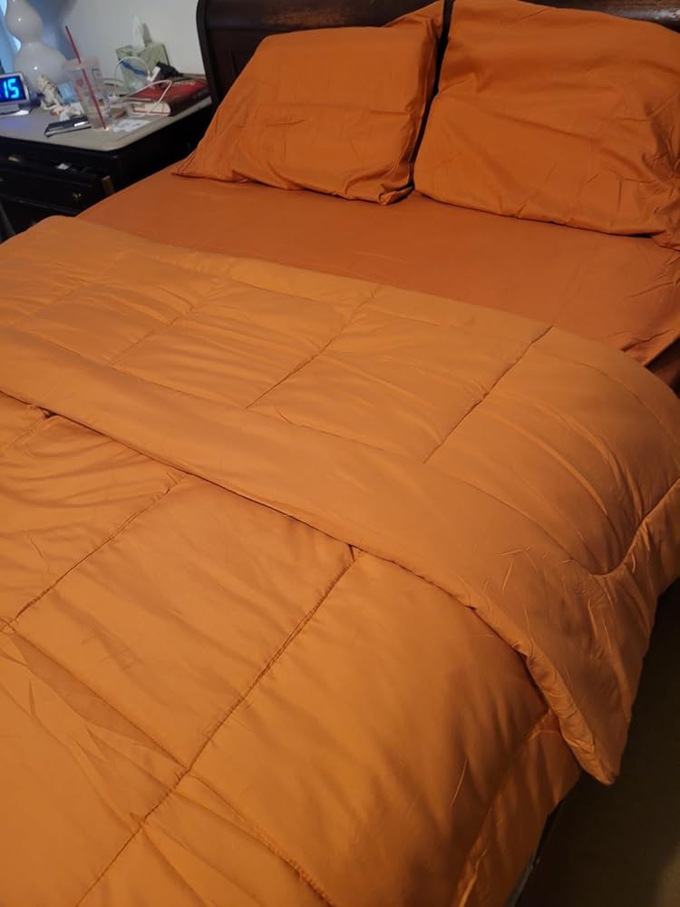 INVGEEXI Twin Sheet Set - 3 Piece Microfiber Twin Size White Sheets Hotel Luxury 1800 Thread Count Bed Sheet 16&amp;#34; Deep Pocket Fitted Sheet, Flat Sheet &amp;amp; 1 Pillowcase, Wrinkle Free Sheets Set