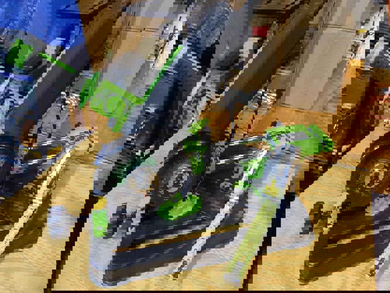 YaeTek Upgraded Angle Grinder Stand 45 Degree Clamp Angle Grinder Holder Bracket with Slide Handle for 100/115/125mm (4&amp;#34;/ 4.5&amp;#34; /5&amp;#34;) Angle Grinder