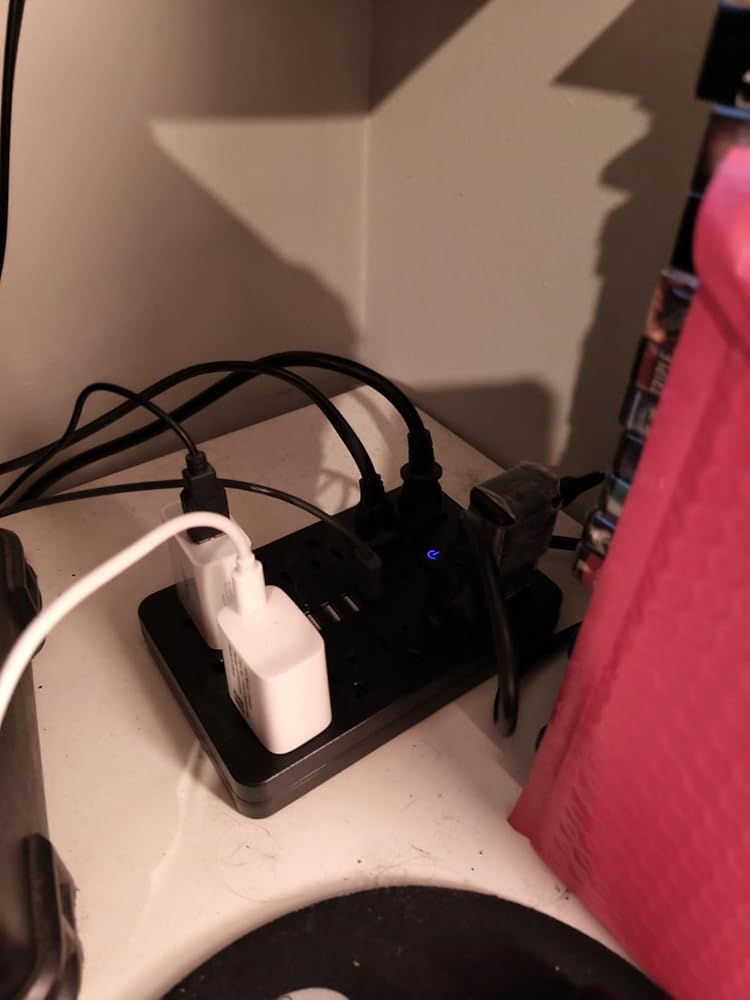 JouleLoom 6 FT Flat Plug Surge Protector Power Strip,11 Multiple AC Outlets with 6 USB Ports (2 USB C), 6 Feet Extension Cord, 1250W/10A, One Touch Switch Button, 17 in 1 Compact powerstrip